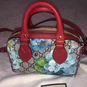 AUTHENTIC NEW GUCCI MINI CROSSBODY